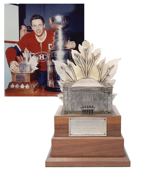 Vintage Conn Smythe Trophy - Presented Annually to the Outstanding Player of the Playoffs (13")