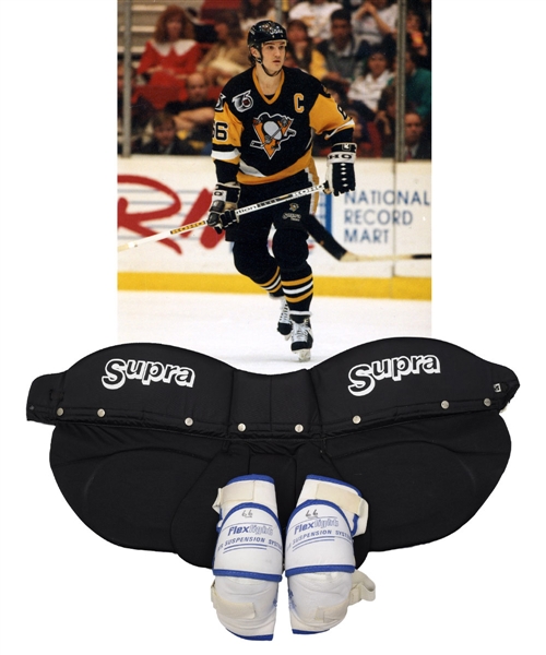 Mario Lemieuxs 1990s Pittsburgh Penguins Game-Worn Cooper Elbow Pads and CCM Supra Pant Padding with LOA