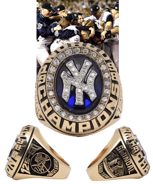 New York Yankees 1998 World Series Championship 14K Gold and Diamond Ring in Presentation Box