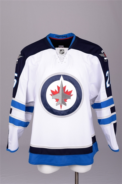 Zach Redmonds 2013-14 Winnipeg Jets Game-Worn Jersey with Team LOA - Photo-Matched!
