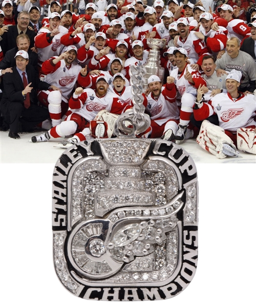 Detroit Red Wings 2007-08 Stanley Cup Championship 10K Gold and Diamond Pendant from Valtteri Filppula