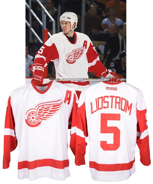 Nicklas Lidstroms 2001-02 Detroit Red Wings Game-Worn Alternate Captains Jersey - Team Repairs!