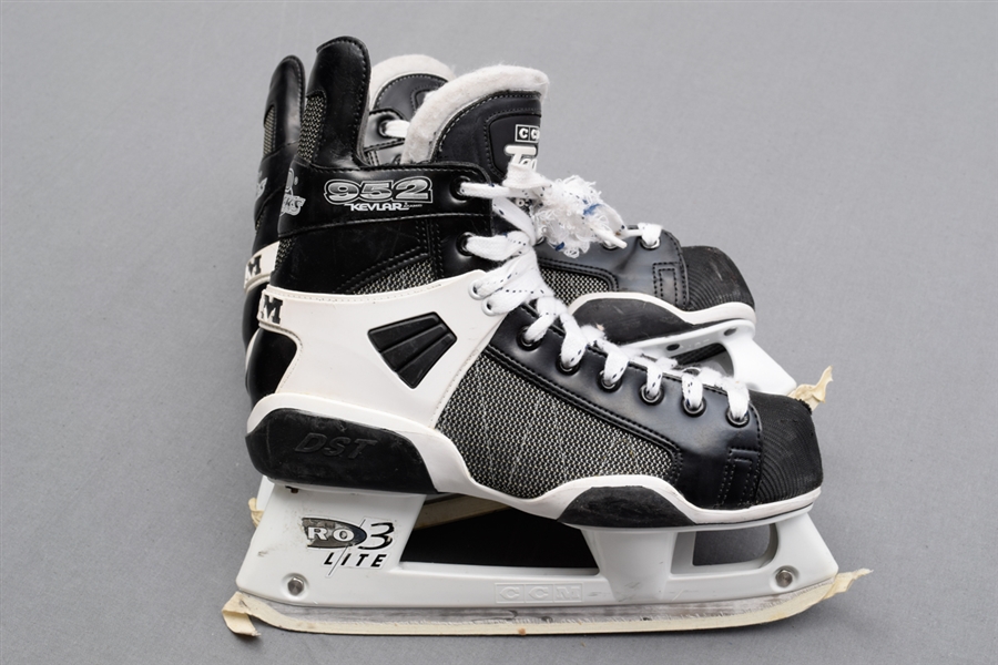 Mark Messiers Late-1990s Vancouver Canucks CCM Tacks Game-Used Skates