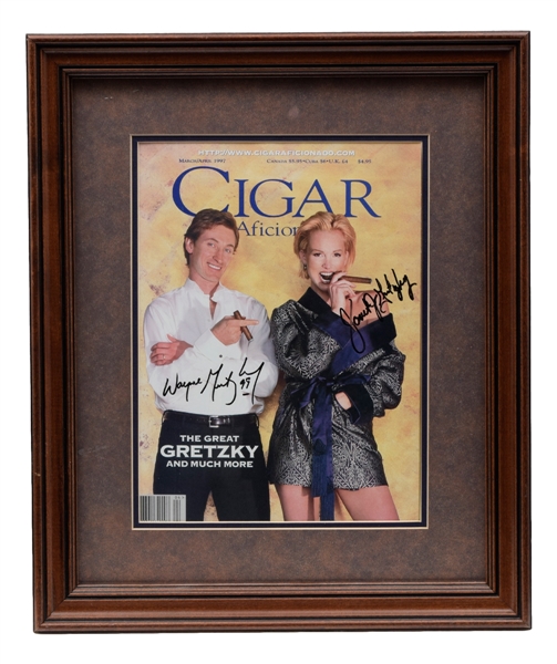 Wayne Gretzky and Janet Jones Gretzky Dual-Signed 1997 Cigar Aficionado Framed Magazine Cover (15" x 18")