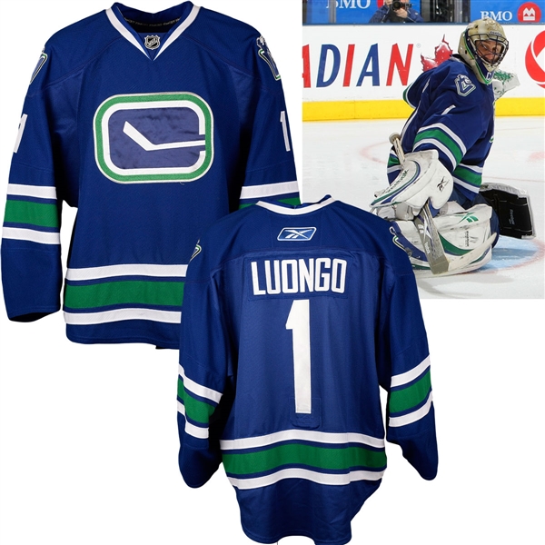 Roberto Luongos 2008-09 Vancouver Canucks Game-Worn Alternate Jersey - Photo-Matched!