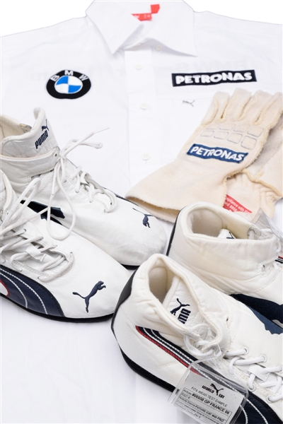 Jacques Villeneuves 2006 BMW Sauber F1 Team Team-Issued/Race-Worn Item Collection of 4