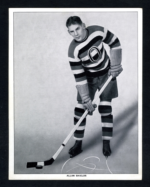 1933-34 World Wide Gum Ice Kings V357 Allan Shields Hockey Premium Photo