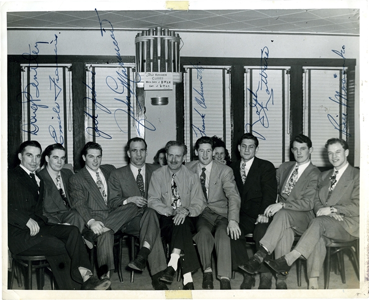 Chicago Black Hawks 1946-47 Vintage Multi-Signed Photo Featuring Deceased HOFers Doug Bentley, John Mariucci and Bill Mosienko with LOA