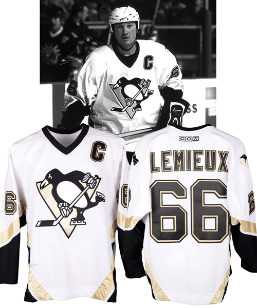 Mario Lemieuxs 2002-03 Pittsburgh Penguins Game-Worn Captains Jersey with LOAs - Photo-Matched!