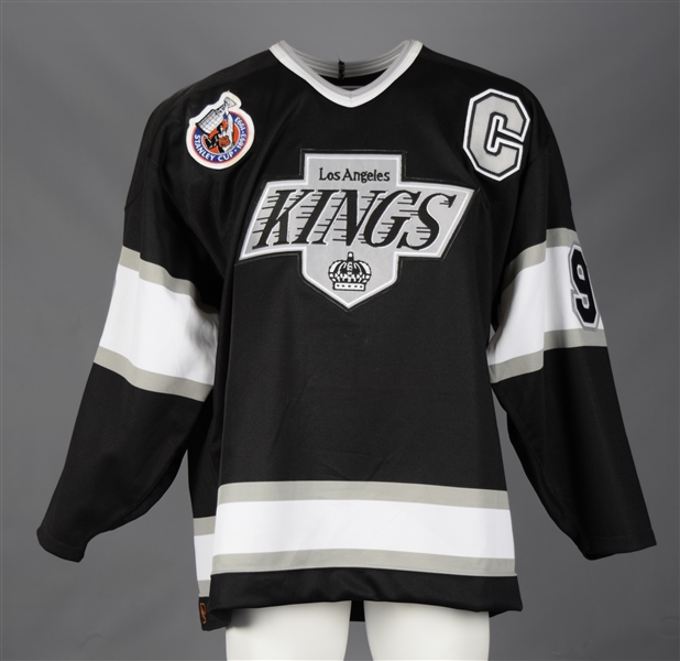 Wayne Gretzky Signed 1992-93 Los Angeles Kings Captains Jersey with JSA LOA