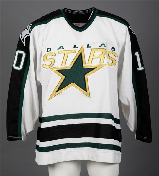 Todd Harveys Mid-1990s Dallas Stars Signed Game-Worn Jersey