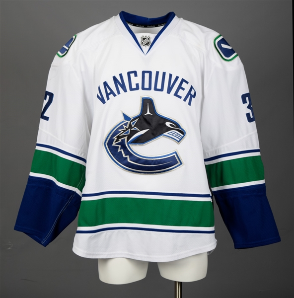 Dale Weises 2013-14 Vancouver Canucks Game-Worn Jersey