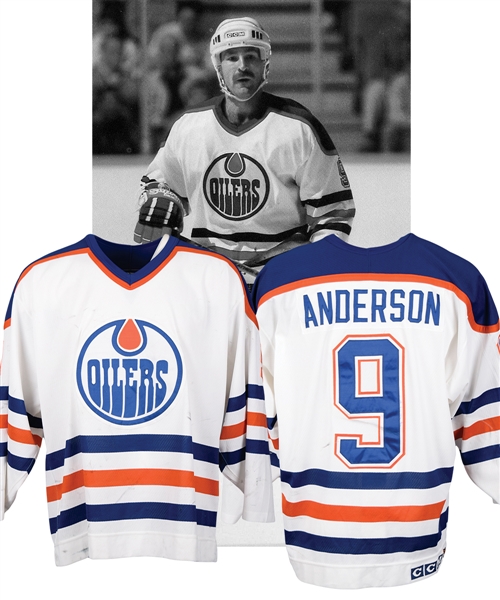 Glenn Andersons 1990-91 Edmonton Oilers Signed Game-Worn Jersey with LOAs - Team Repairs!