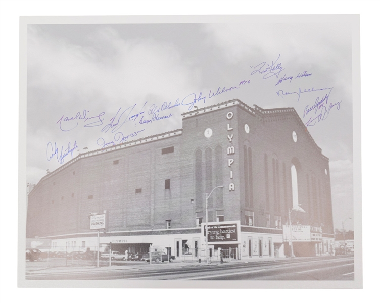 Detroit Olympia Photo Signed by 12 Former Detroit Red Wings Players with LOA (16" x 20")