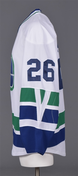 canucks 40th anniversary jersey