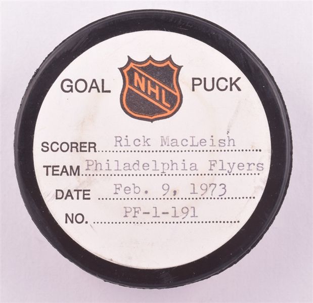Rick MacLeishs Philadelphia Flyers February 9th 1973 Goal Puck from the NHL Goal Puck Program - 30th Goal of Season / Career Goal #33
