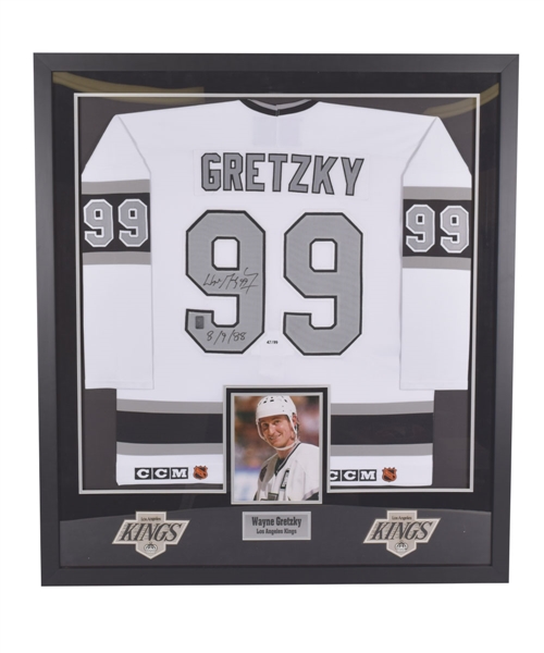 Wayne Gretzky Signed Los Angeles Kings "8/9/88" Limited-Edition Jersey #47/99 Framed Display with WGA COA (42" x 47") 