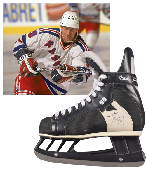 Wayne Gretzkys 1990s Signed CCM Tacks Game-Worn Skate with LOA