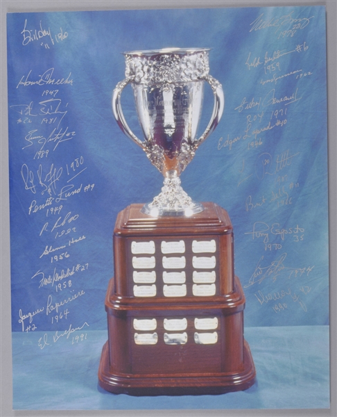 NHL Calder Memorial Trophy Past Winners Multi-Signed Photo by 21 with Inscriptions Including Bure, Leetch, Robitaille and Belfour with LOA (16” x 20”)