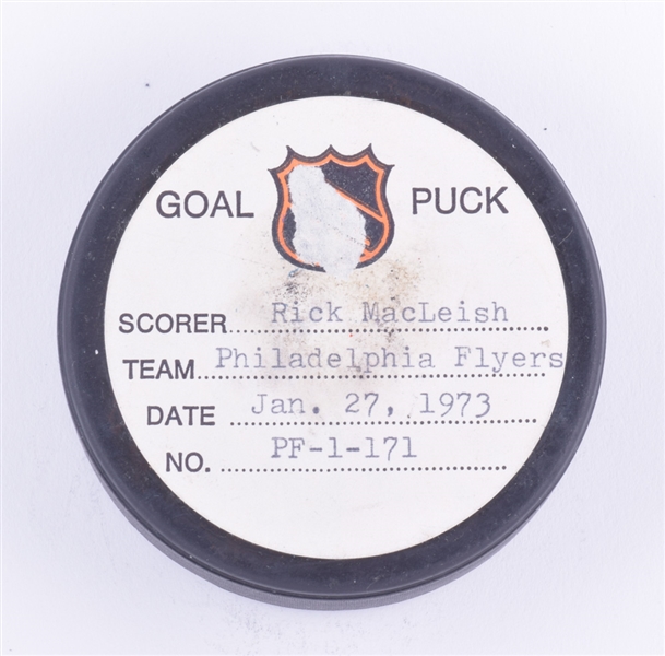Rick MacLeishs Philadelphia Flyers January 27th 1973 Goal Puck from the NHL Goal Puck Program - 24th Goal of Season / Career Goal #27