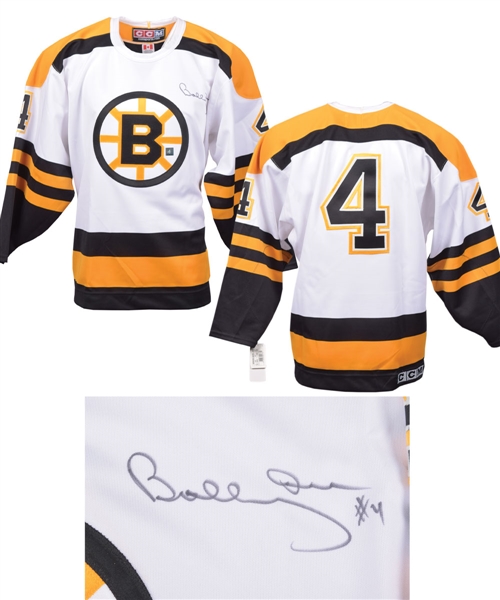 Bobby Orr Signed Boston Bruins Jersey with GNR COA
