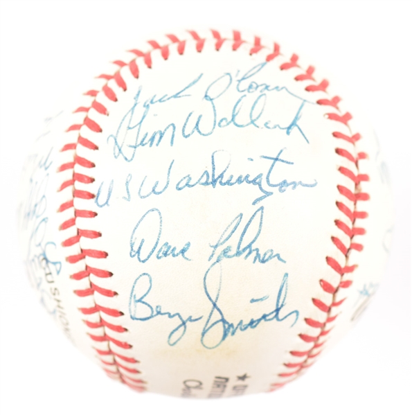 Montreal Expos 1985 Team-Signed Official NL Baseball by 18 Including Raines, Wallach, Lea, Reardon and Gullickson