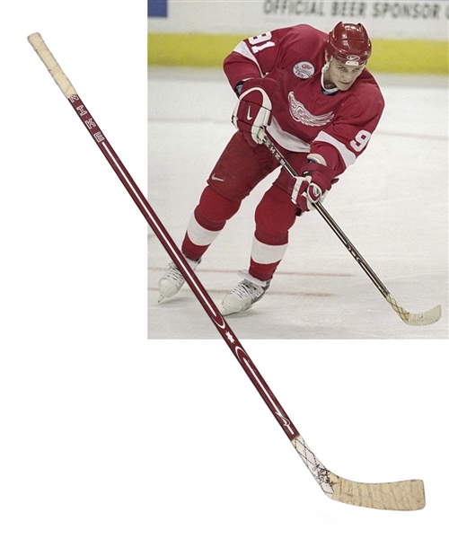 Sergei Fedorovs Late-1990s Detroit Red Wings Signed Nike Game-Used Stick with LOA