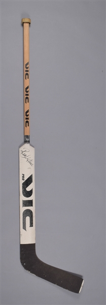 Ron Hextalls Mid-to-Late-1980s Philadelphia Flyers Signed Vic Pro Game-Used Stick