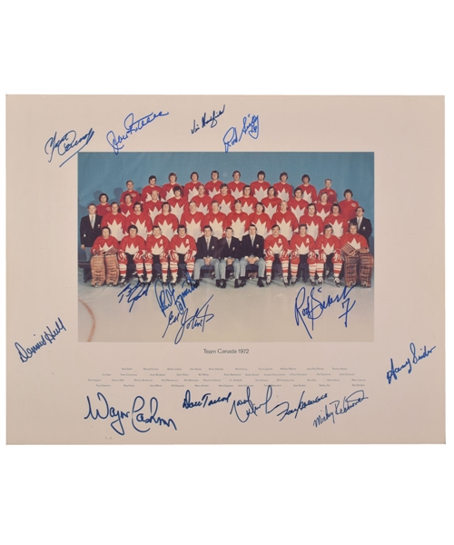 1972 Canada-Russia Series Team Canada Team-Signed Photo by 15 (16" x 20")