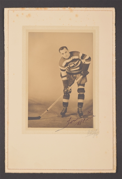 Nick Wasnies 1933-34 Ottawa Senators Dedicated Photo to His Wife