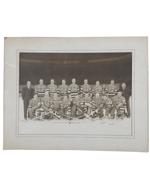 New York Americans 1934-35 Team Photo (13 ½” x 17”)