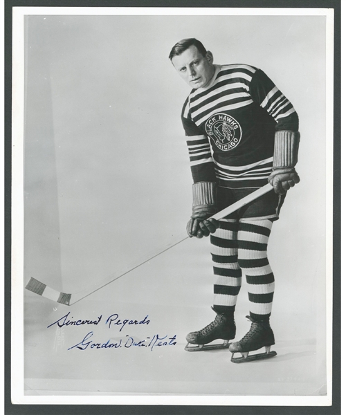 Deceased HOFer Gordon "Duke" Keats Signed Chicago Black Hawks Photo from the E. Robert Hamlyn Collection