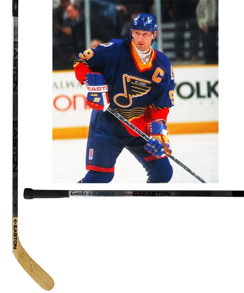 Wayne Gretzkys 1995-96 St. Louis Blues Signed Easton Aluminum 5100 Game-Used Playoffs Stick with LOA