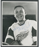 Deceased HOFer Terry Sawchuk Signed Detroit Red Wings Photo from the E. Robert Hamlyn Collection