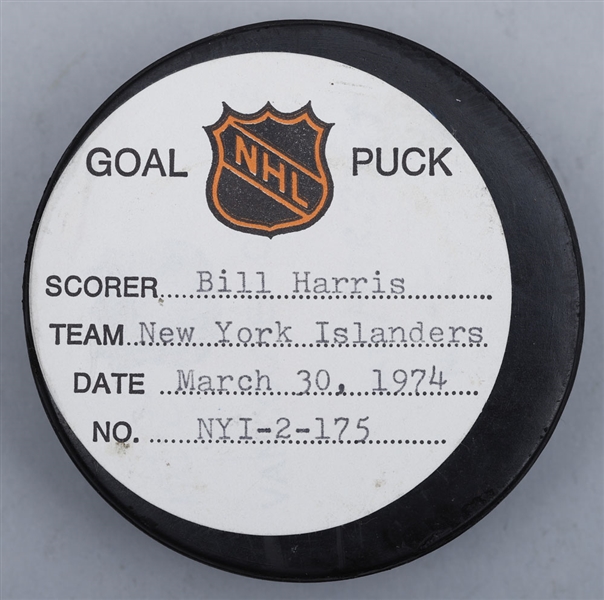 Bill Harris New York Islanders March 30th 1974 Goal Puck from the NHL Goal Puck Program - 20th Goal of Season / Career Goal #48 of 231