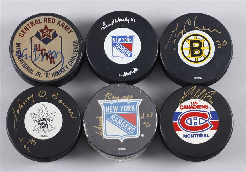Hall of Fame Goaltender Signed Puck Collection of 11 Including Roy, Parent, Hasek, Cheevers, Rayner, Hall, Esposito, Tretiak and Others