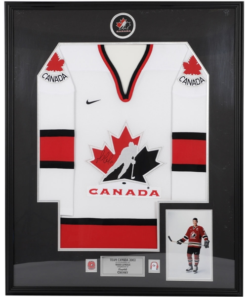 Mario Lemieux Signed 2002 Winter Olympics Team Canada Jersey Framed Display with LOA (34" x 42")