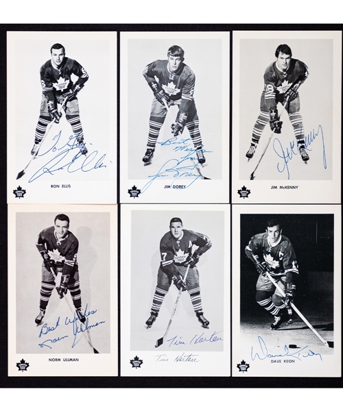 Toronto Maple Leafs Late-1960s Signed Postcard Collection of 11 including Deceased HOFer Tim Horton 