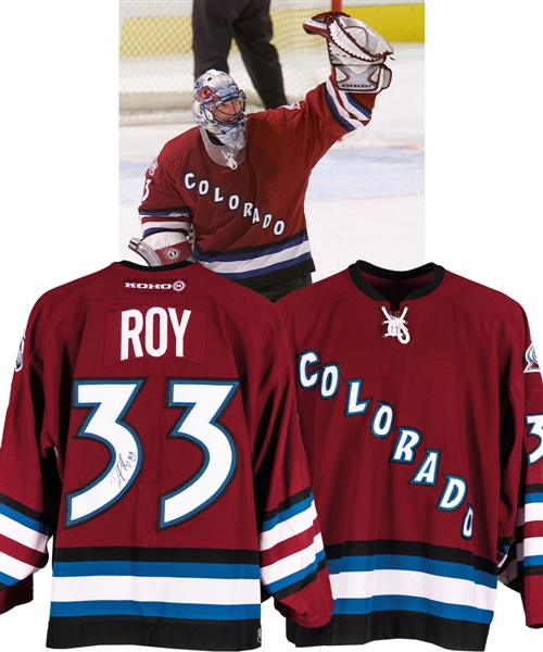 Patrick Roy 2001-02 Colorado Avalanche "200th Win with Colorado Avalanche" Signed Game-Worn Alternate Jersey with LOA - Photo-Matched!