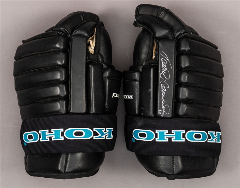 Pair of Koho Hockey Gloves with Right Glove Signed by Teemu Selanne