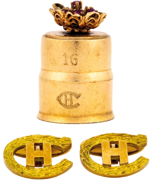 Henri Richards 1977-78 Montreal Canadiens 18K Gold Cufflinks Plus 10K Gold Souvenir Charm with His Signed LOA