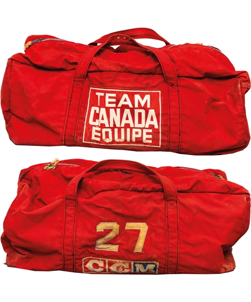 Frank Mahovlichs 1972 Canada-Russia Series Team Canada Signed Equipment Bag 