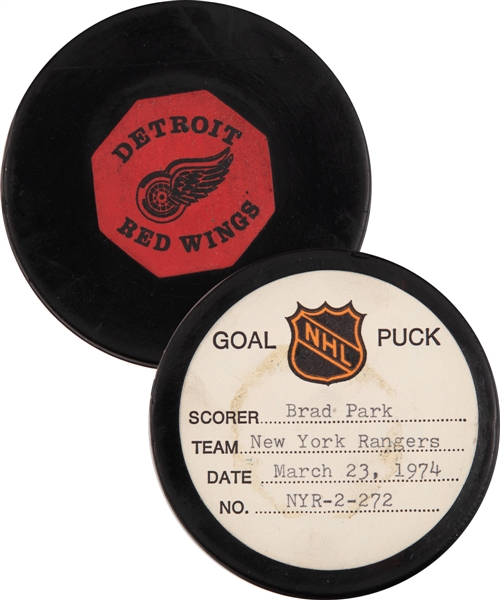 Brad Parks New York Rangers March 23rd 1974 Goal Puck from the NHL Goal Puck Program - Season Goal #25 of 25 / Career Goal #80 of 213 - Last Goal of Season for Park
