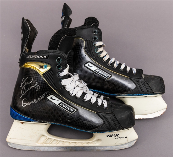 Zdeno Chara’s Mid-to-Late-2000s Boston Bruins Signed Bauer Supreme Game-Used Skates
