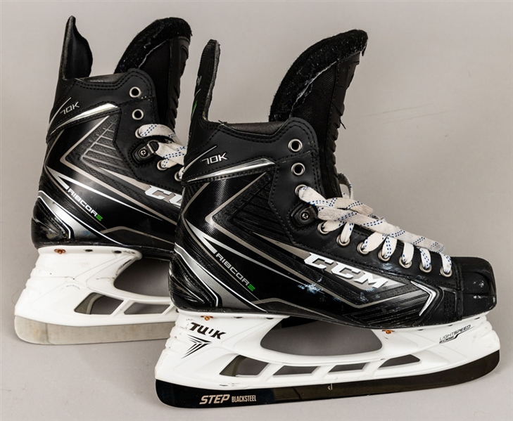Jason Speeza’s 2019-20 Toronto Maple Leafs CCM Game-Used Skates with Team LOA