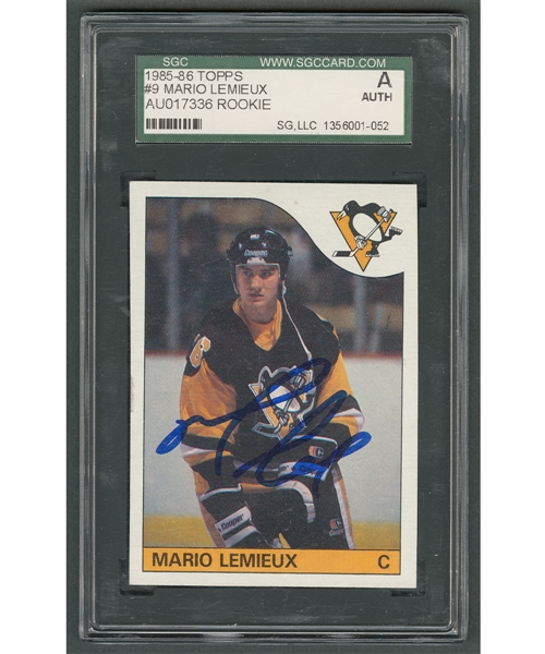 1985-86 Topps Hockey #9 HOFer Mario Lemieux Signed Rookie Card - Graded SGC Authentic