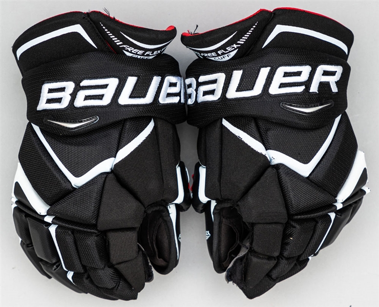 Demain des Hommes 2018 French-Language TV Series-Worn Bauer Black Hockey Glove Collection of 10 