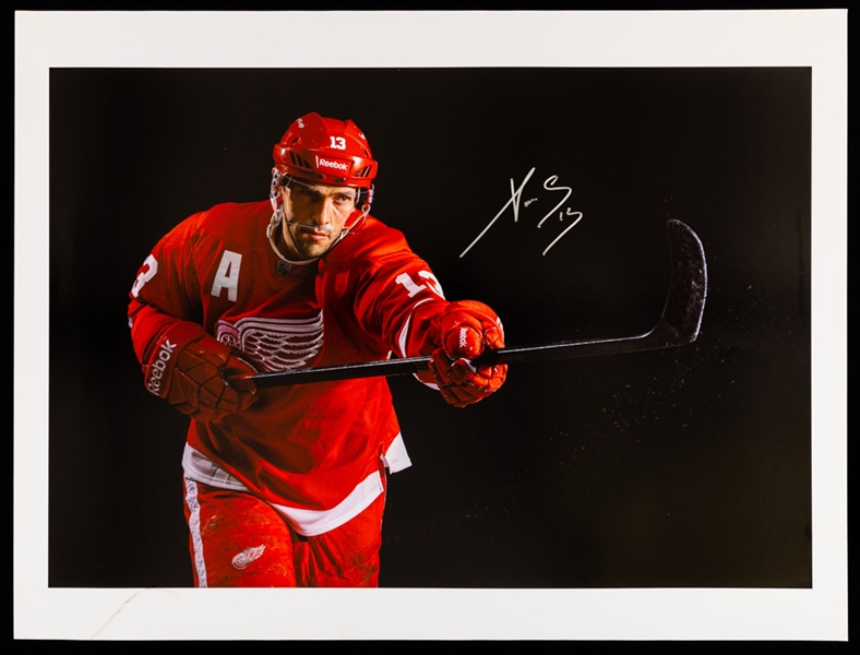 Pavel Datsyuk Detroit Red Wings Signed Print with LOA – Proceeds to Benefit the Ted Lindsay Foundation (18” x 24”)