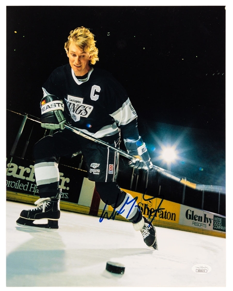 Wayne Gretzky Signed Los Angeles Kings Framed/Unframed Photo Collection of 4 Plus Signed Framed 1993-94 Topps Stadium Club Master Photo - LOA 