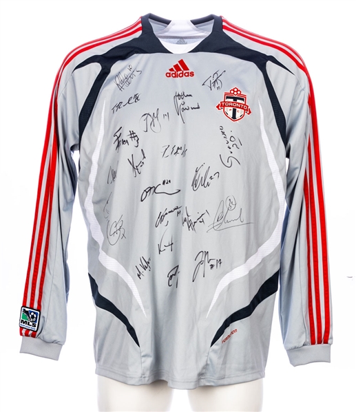 Toronto FC / Football Club (MLS) 2008 Jersey Team-Signed by 21 
